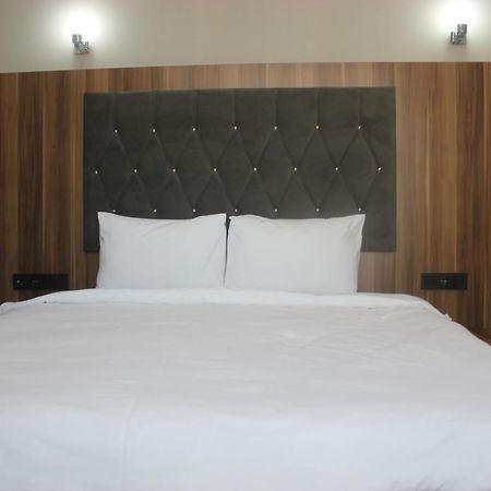 Ottoman Hotel Istanbul Airport Arnavutkoy Buitenkant foto